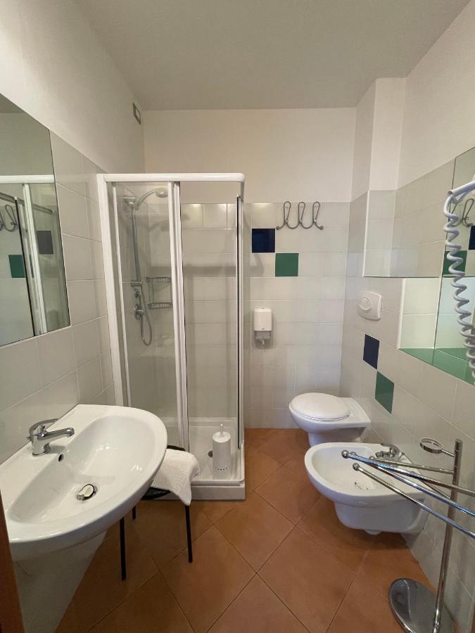 Hotel Leuco' Мартінсікуро Екстер'єр фото